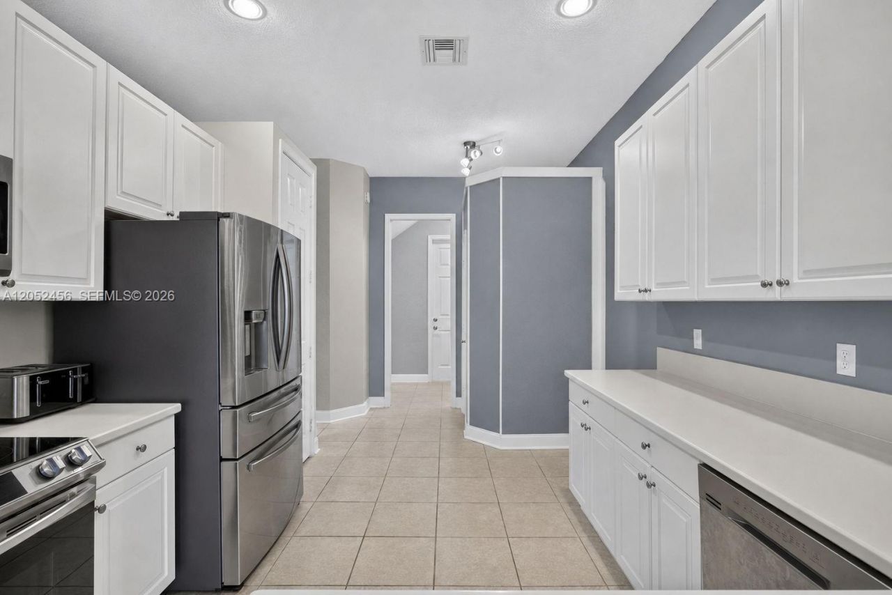 212 Catania Way , Royal Palm Beach, FL 33411 Photo