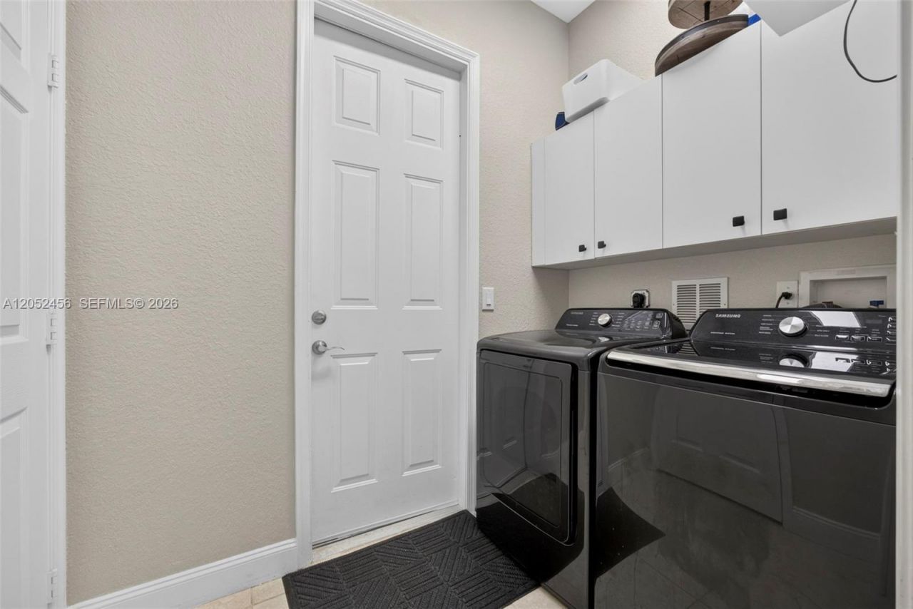 212 Catania Way , Royal Palm Beach, FL 33411 Photo