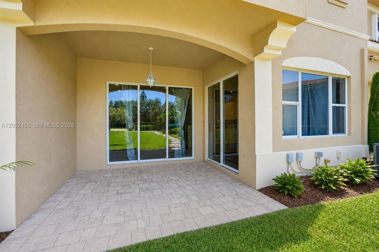 212 Catania Way , Royal Palm Beach, FL 33411 Photo
