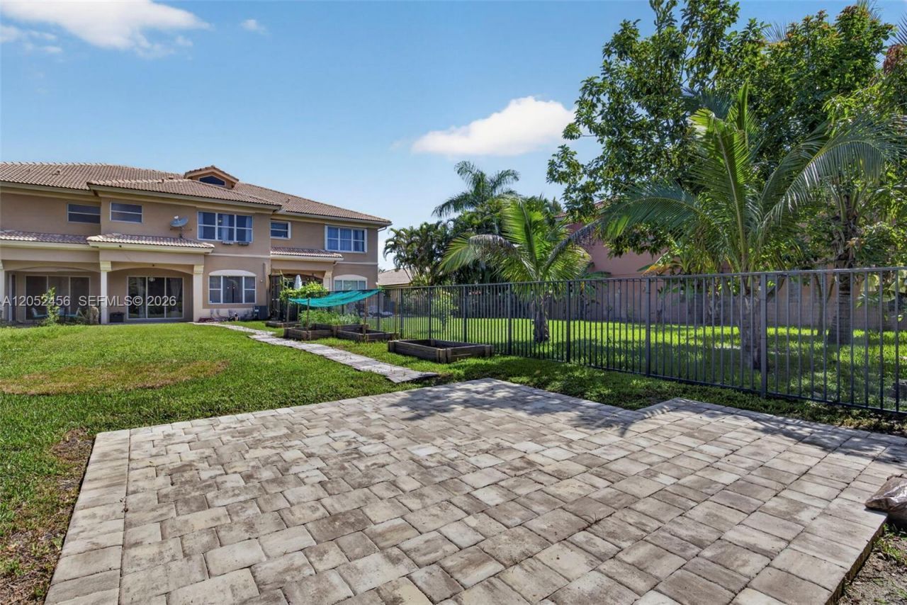 212 Catania Way , Royal Palm Beach, FL 33411 Photo