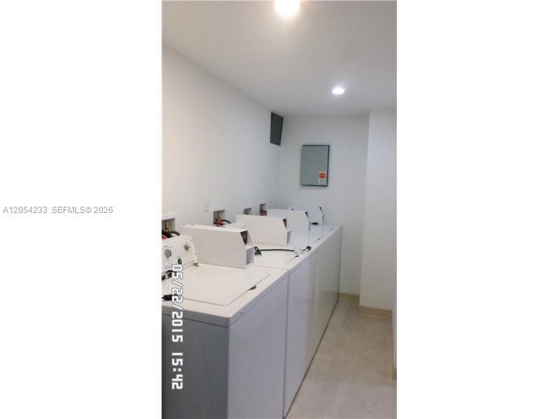 11750 NE 16th Ave, Unit 408, Miami, FL 33161 Photo