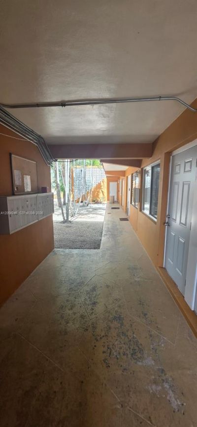 7901 SW 64th Ave, Unit 4, South Miami, FL 33143 Photo