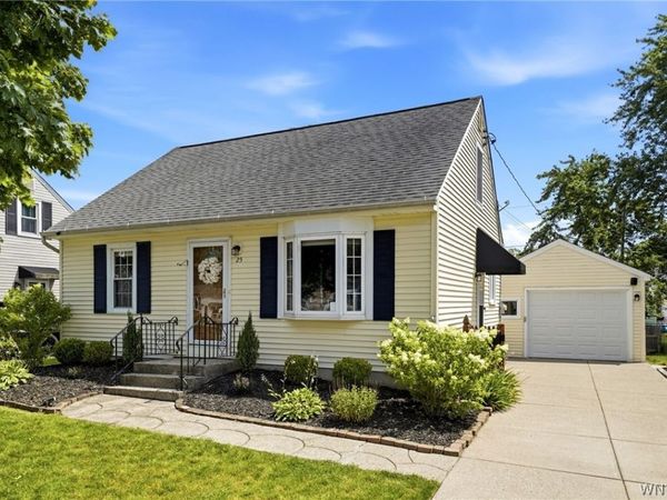 25 S Huxley Drive , Cheektowaga, NY 14225