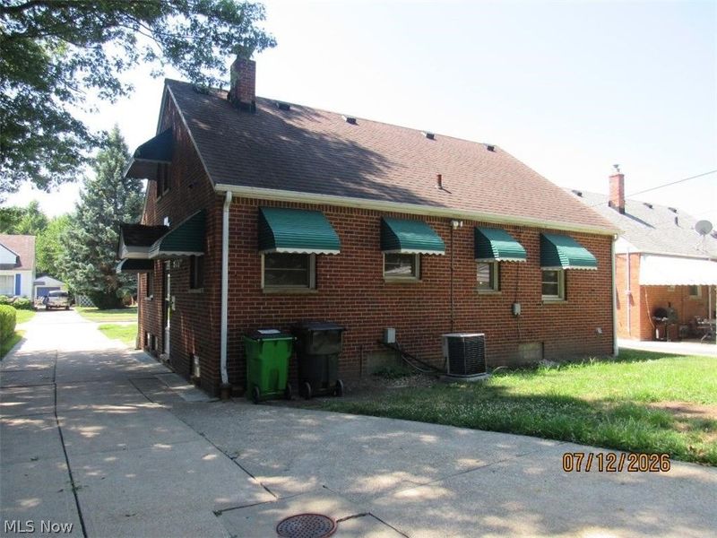 21441 Fuller Avenue, Euclid, OH 44123 Photo 2