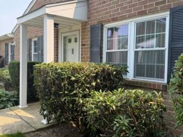 43 Harbor N, Amityville, NY 11701