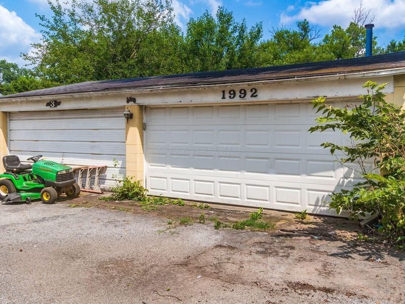 1992 Harrisburg Pike, Grove City, OH 43123 Photo 33