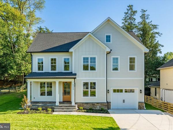 5904 GREENTREE ROAD, BETHESDA, MD 20817