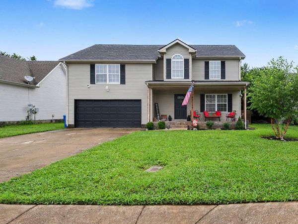 3717 S Naples Ct, Clarksville, TN 37040