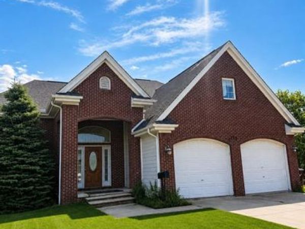 1112 Hibbard Street , Detroit, MI 48214