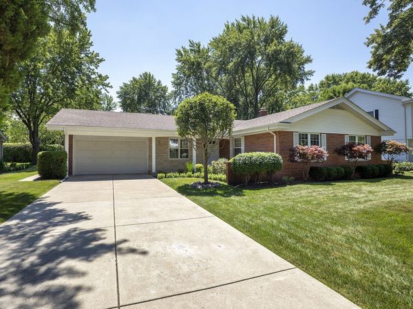 3123 Concord Court , Northbrook, IL 60062