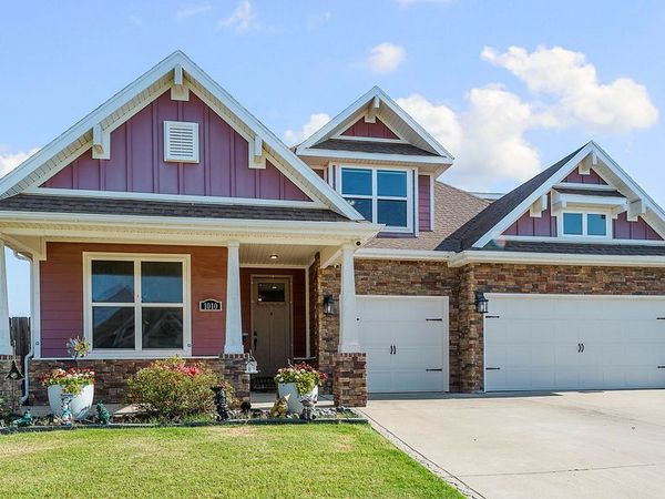 1010 Silver Maple Street , Centerton, AR 72719