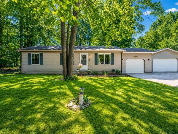 20788 White Oak Drive, Lake Ann, MI 49650