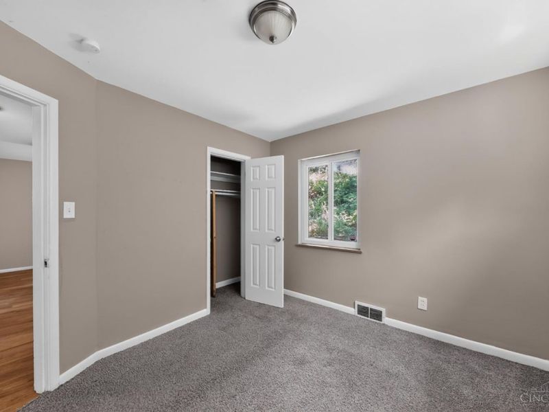 1703 Ashbrook Drive, Cincinnati, OH 45238 Photo 20