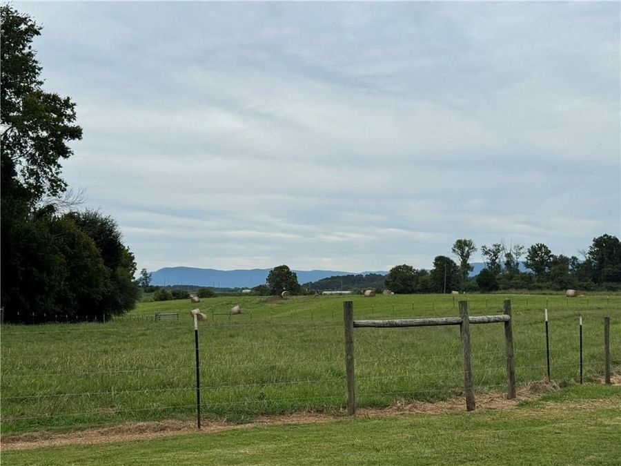 Property Image 102
