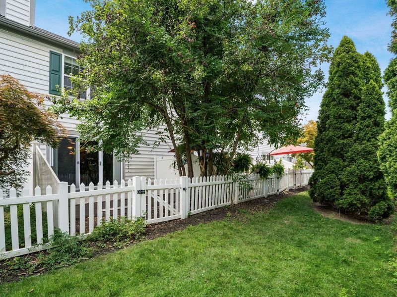 2192 Victoria Park Drive, Columbus, OH 43235 Photo 39