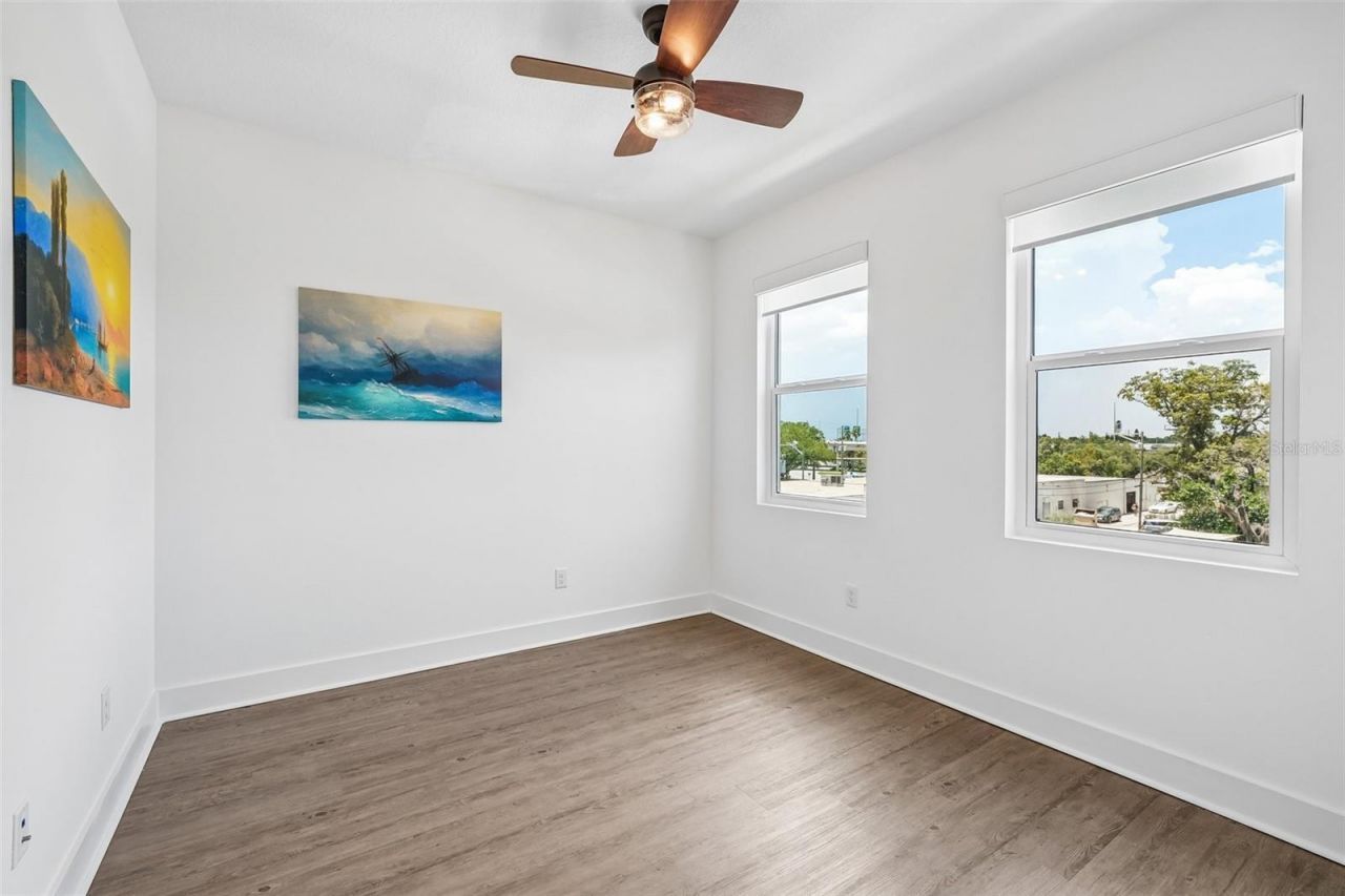 312 15th Street N, Saint Petersburg, FL 33705 Photo