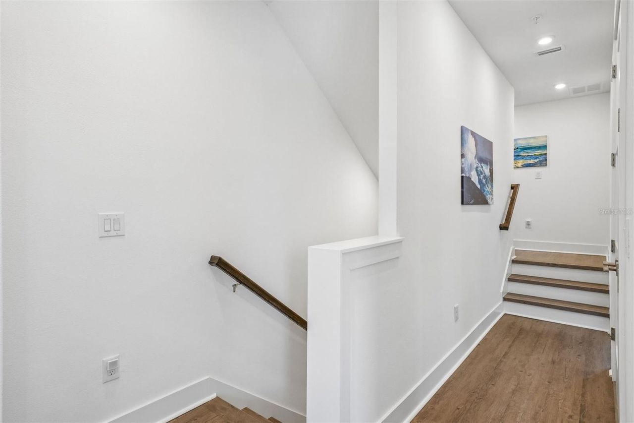 312 15th Street N, Saint Petersburg, FL 33705 Photo