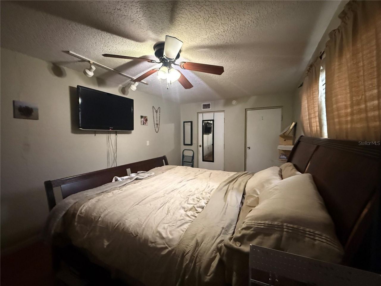 1435 Triangle Drive, Mount Dora, FL 32757 Photo