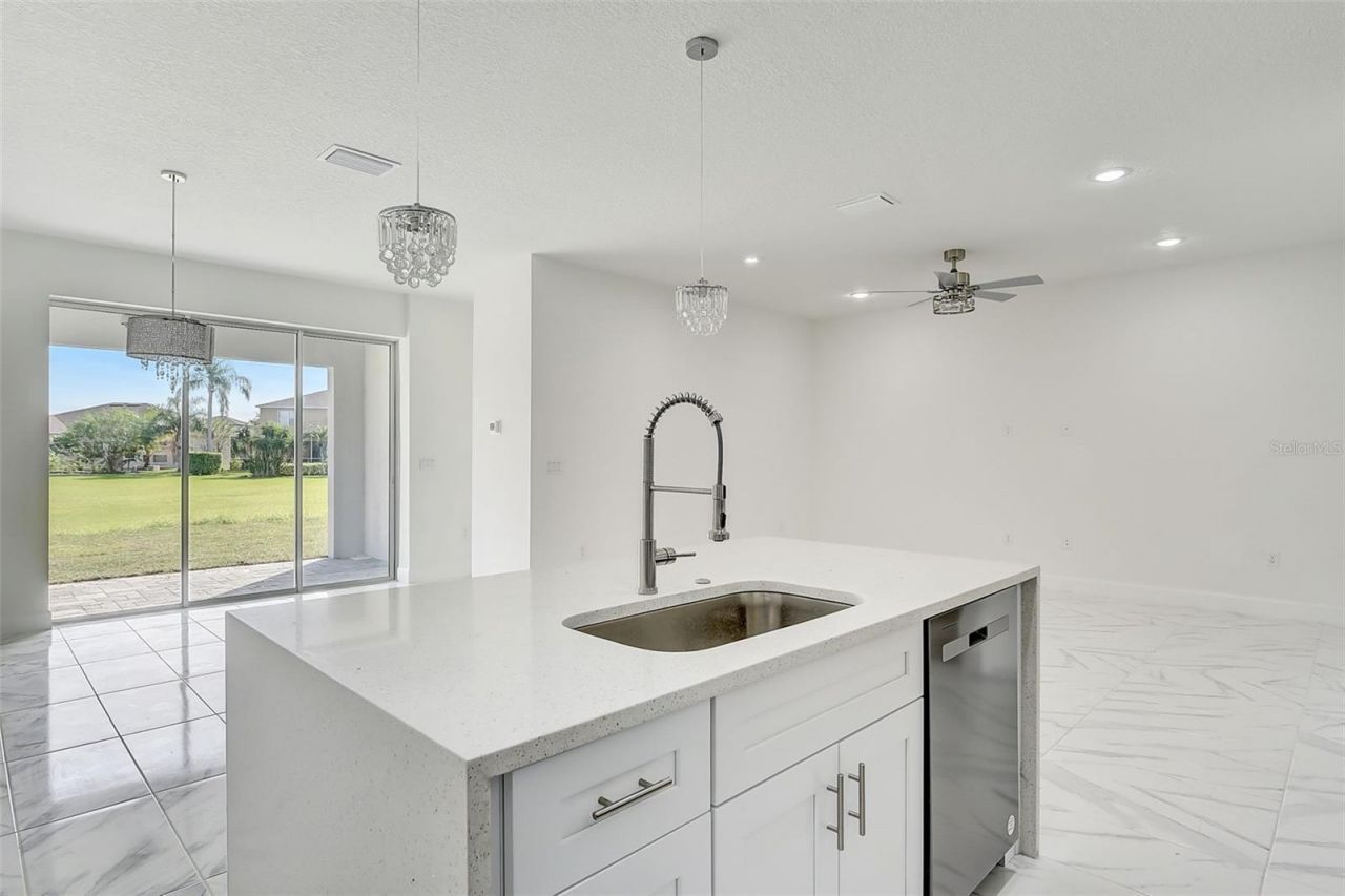 3889 Walker Road, Apopka, FL 32703 Photo