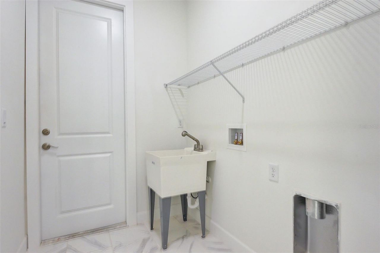 3889 Walker Road, Apopka, FL 32703 Photo