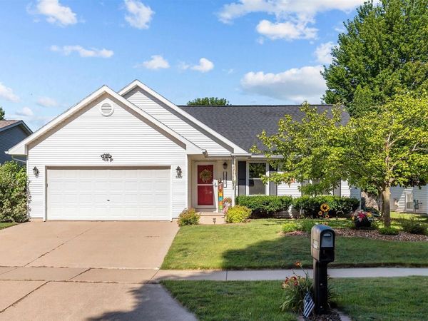 1232 WHEATFIELD WAY, Oshkosh, WI 54904
