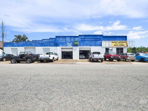 303 N Mckenzie Street, Foley, AL 36535