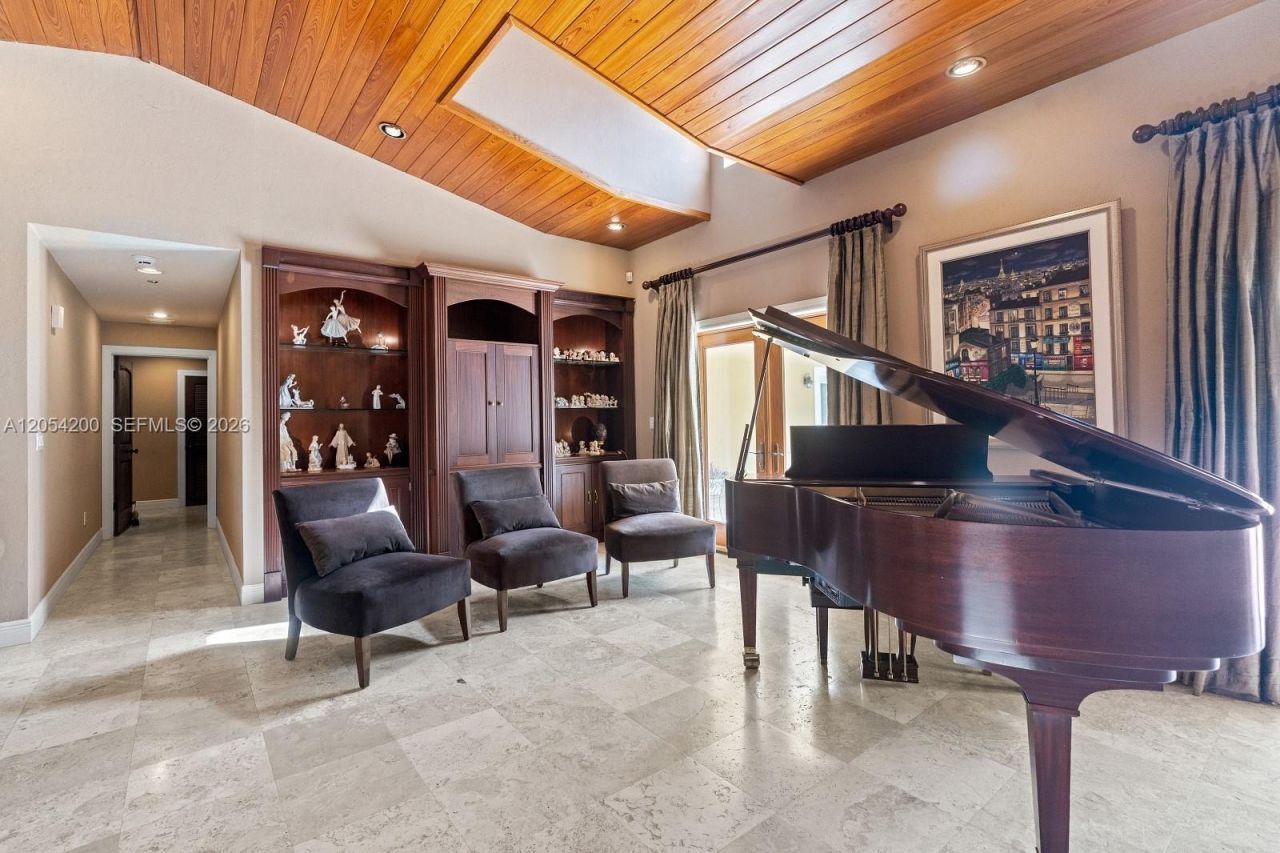 6500 SW 127th Street, Pinecrest, FL 33156 Photo