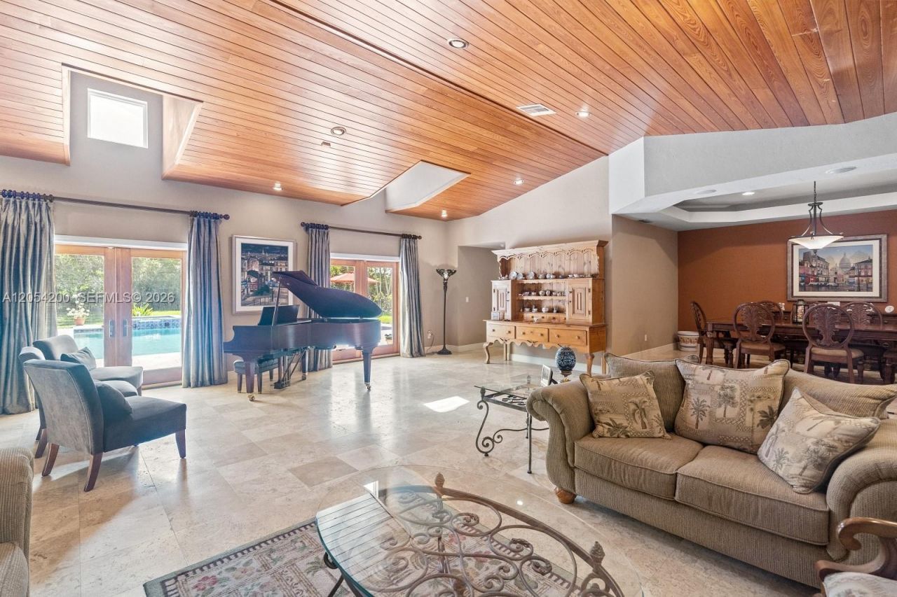 6500 SW 127th Street, Pinecrest, FL 33156 Photo