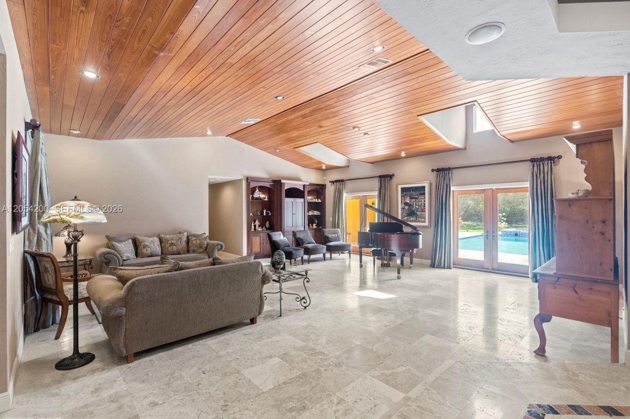 6500 SW 127th Street, Pinecrest, FL 33156 Photo