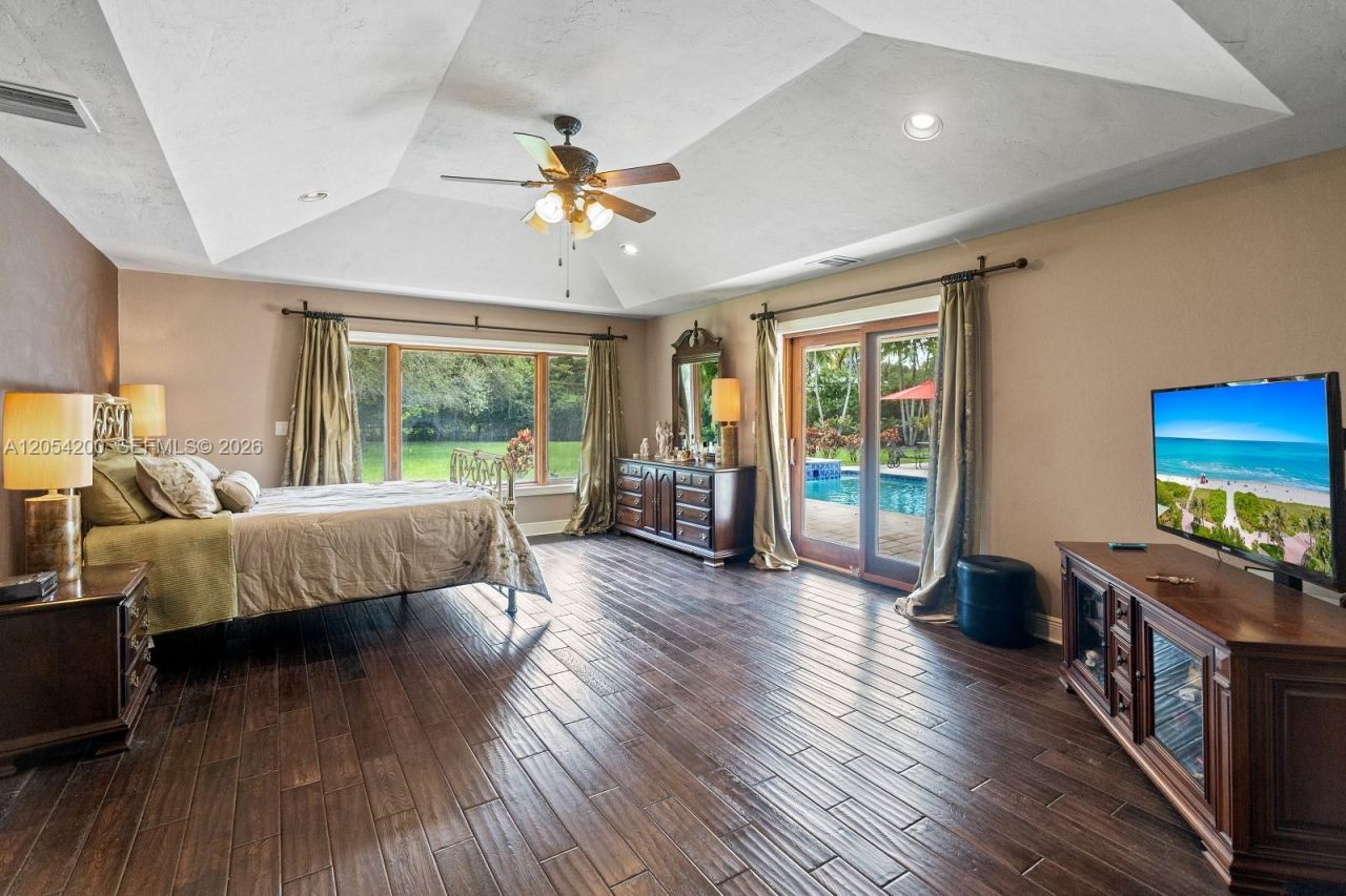 6500 SW 127th Street, Pinecrest, FL 33156 Photo
