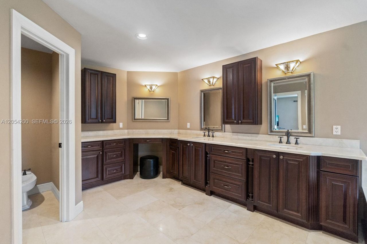 6500 SW 127th Street, Pinecrest, FL 33156 Photo