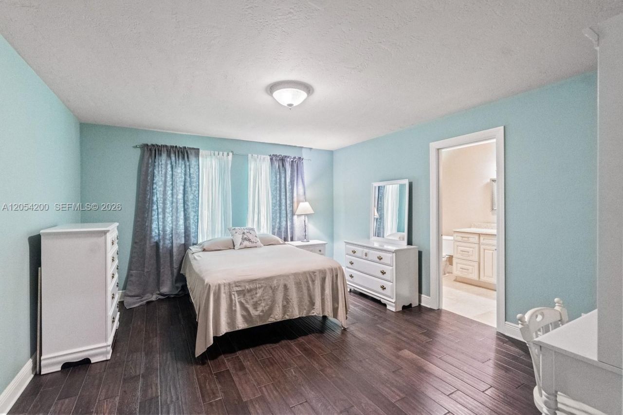 6500 SW 127th Street, Pinecrest, FL 33156 Photo