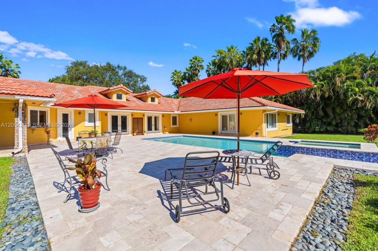 6500 SW 127th Street, Pinecrest, FL 33156 Photo