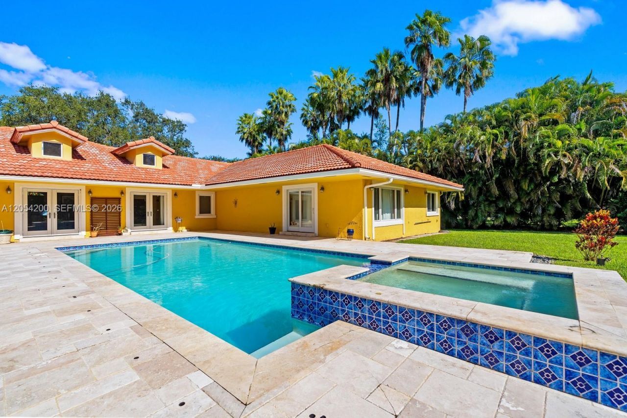 6500 SW 127th Street, Pinecrest, FL 33156 Photo