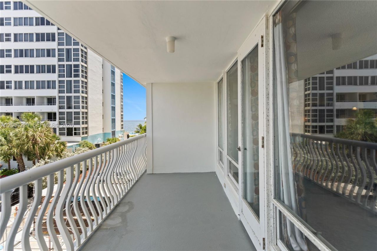 4020 Galt Ocean Dr , Unit 203, Fort Lauderdale, FL 33308 Photo