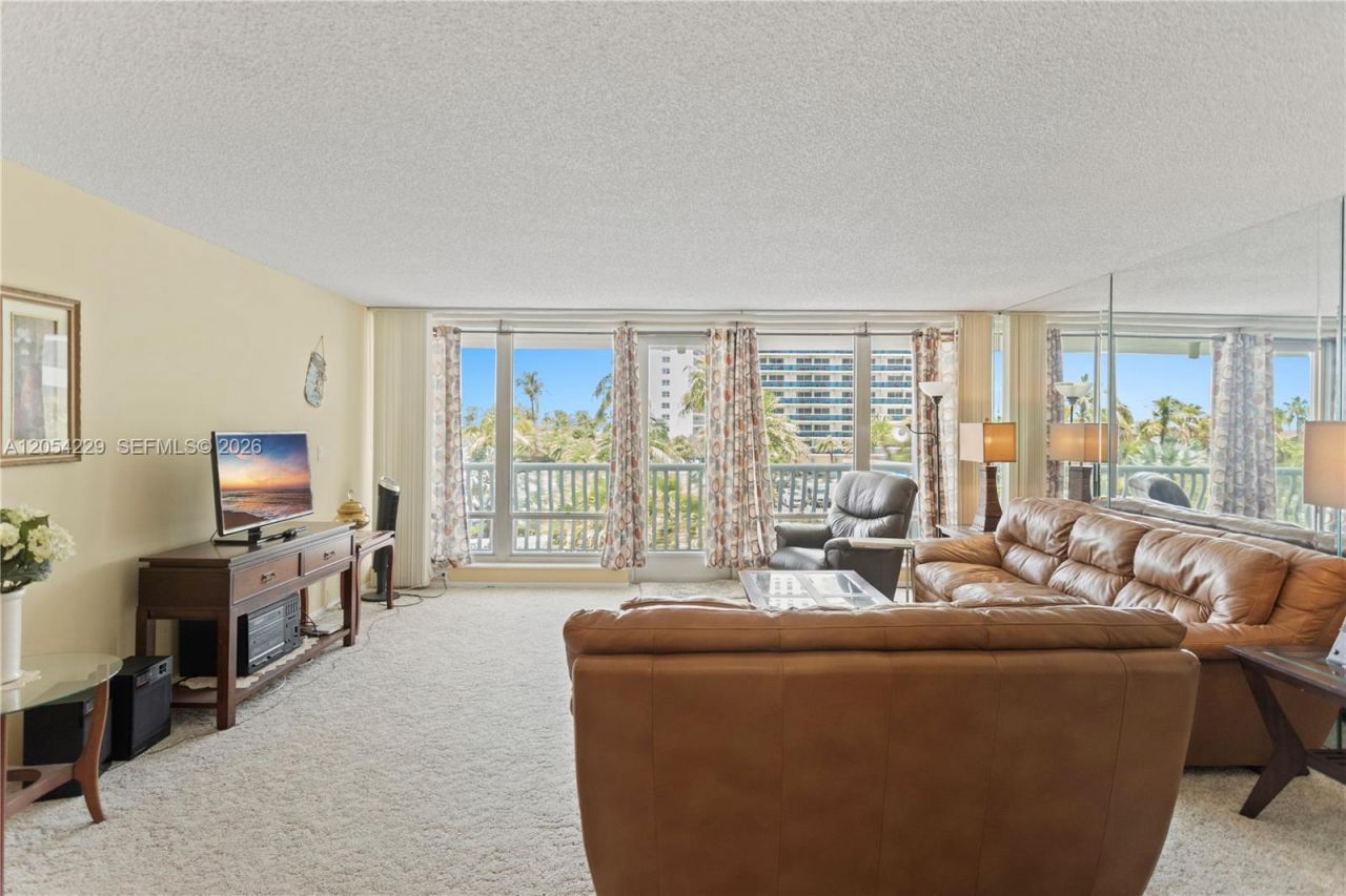 4020 Galt Ocean Dr , Unit 203, Fort Lauderdale, FL 33308 Photo
