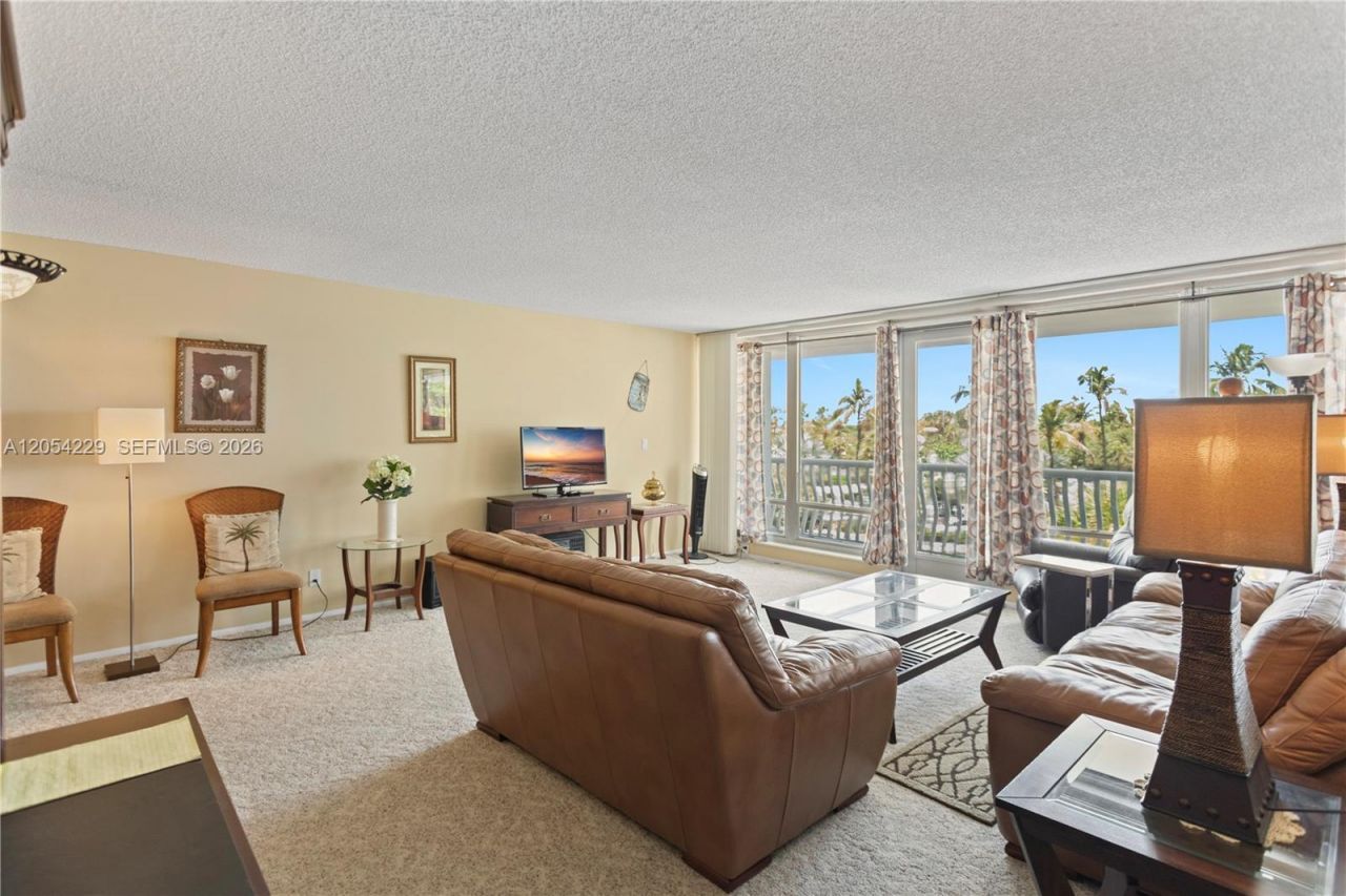 4020 Galt Ocean Dr , Unit 203, Fort Lauderdale, FL 33308 Photo