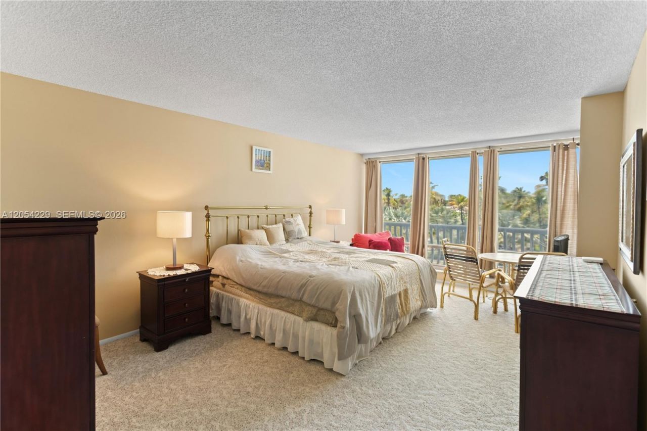 4020 Galt Ocean Dr , Unit 203, Fort Lauderdale, FL 33308 Photo