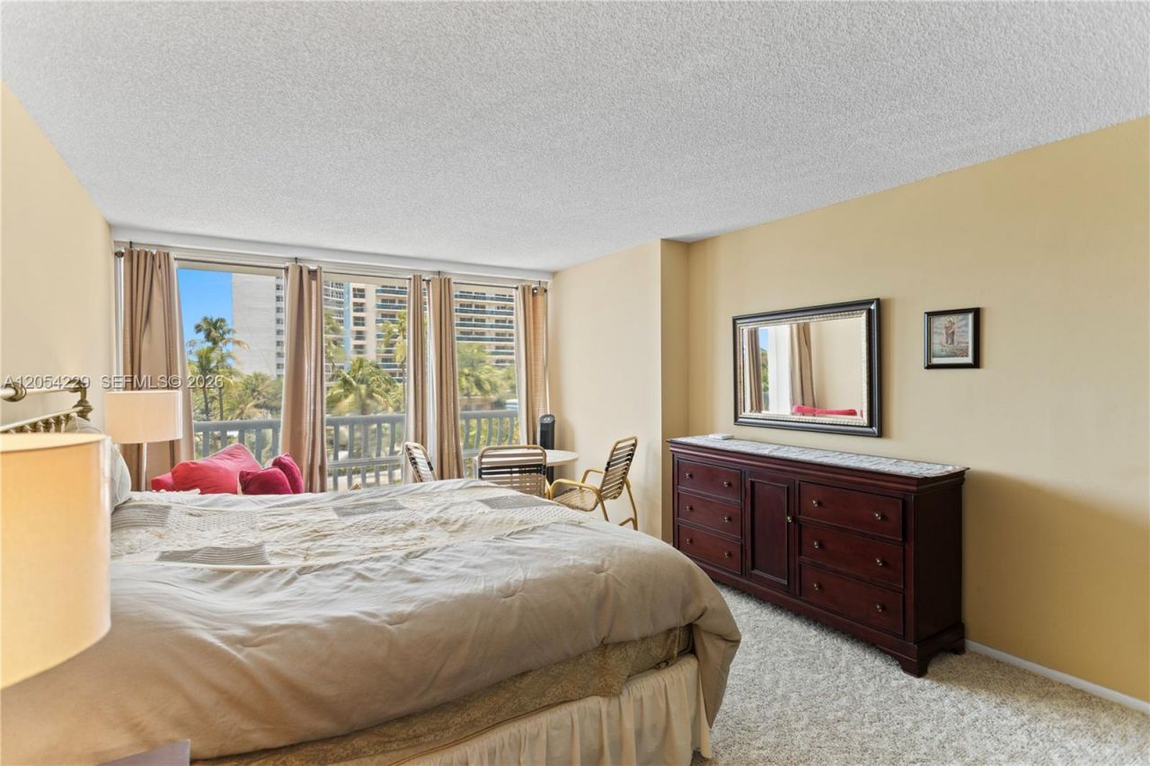4020 Galt Ocean Dr , Unit 203, Fort Lauderdale, FL 33308 Photo