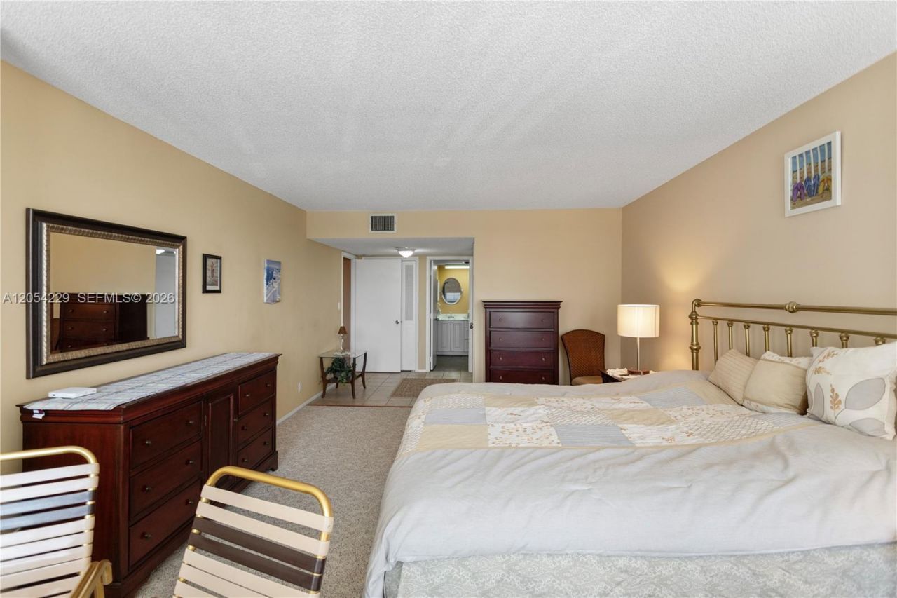 4020 Galt Ocean Dr , Unit 203, Fort Lauderdale, FL 33308 Photo