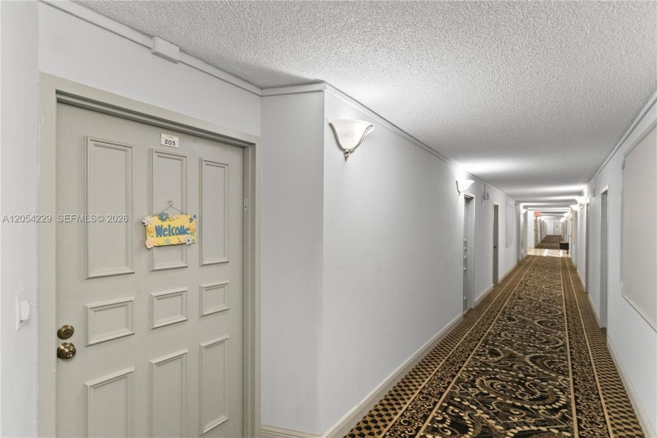 4020 Galt Ocean Dr , Unit 203, Fort Lauderdale, FL 33308 Photo