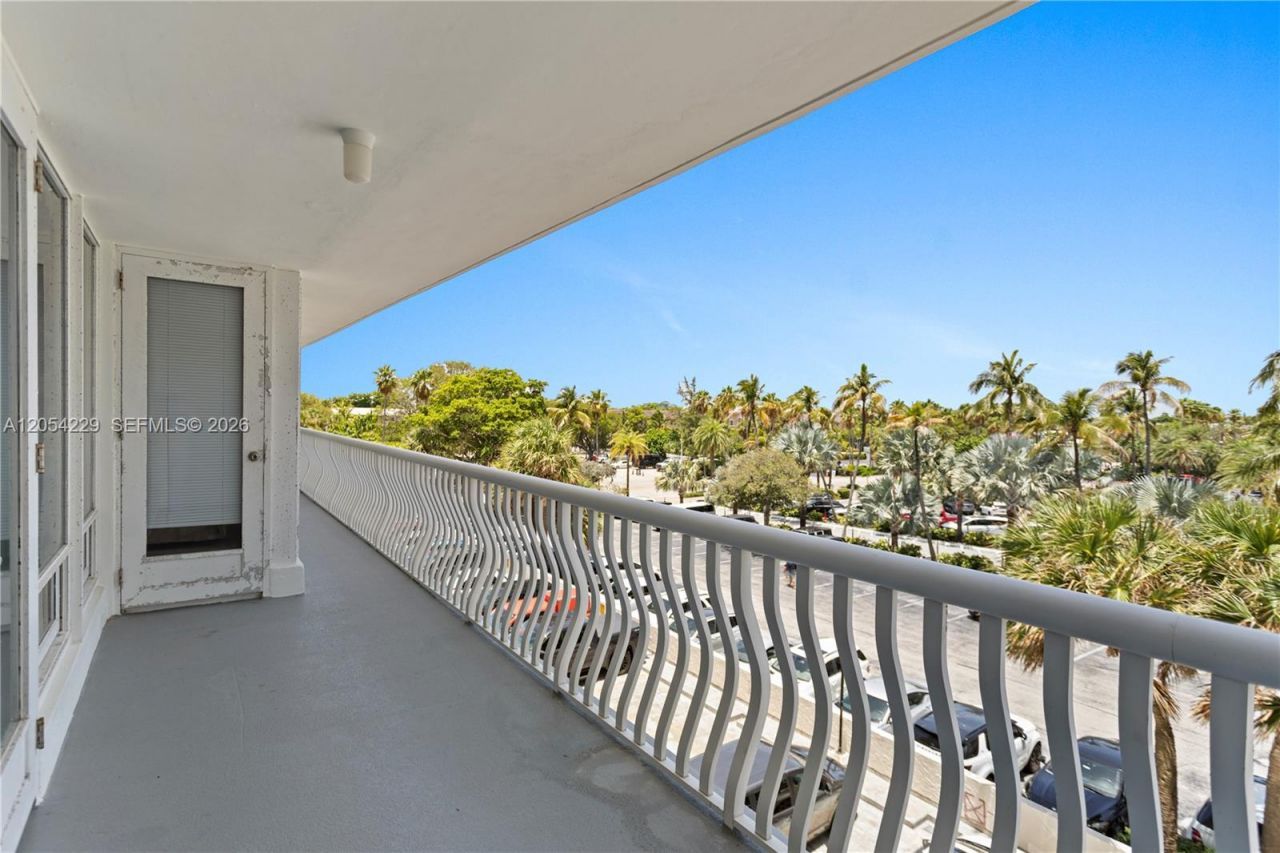 4020 Galt Ocean Dr , Unit 203, Fort Lauderdale, FL 33308 Photo