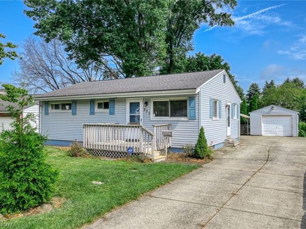 371 Washington Avenue , Barberton, OH 44203