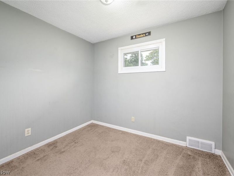 371 Washington Avenue, Barberton, OH 44203 Photo 13