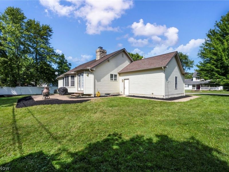 690 Grantwood Avenue, Sheffield Lake, OH 44054 Photo 32