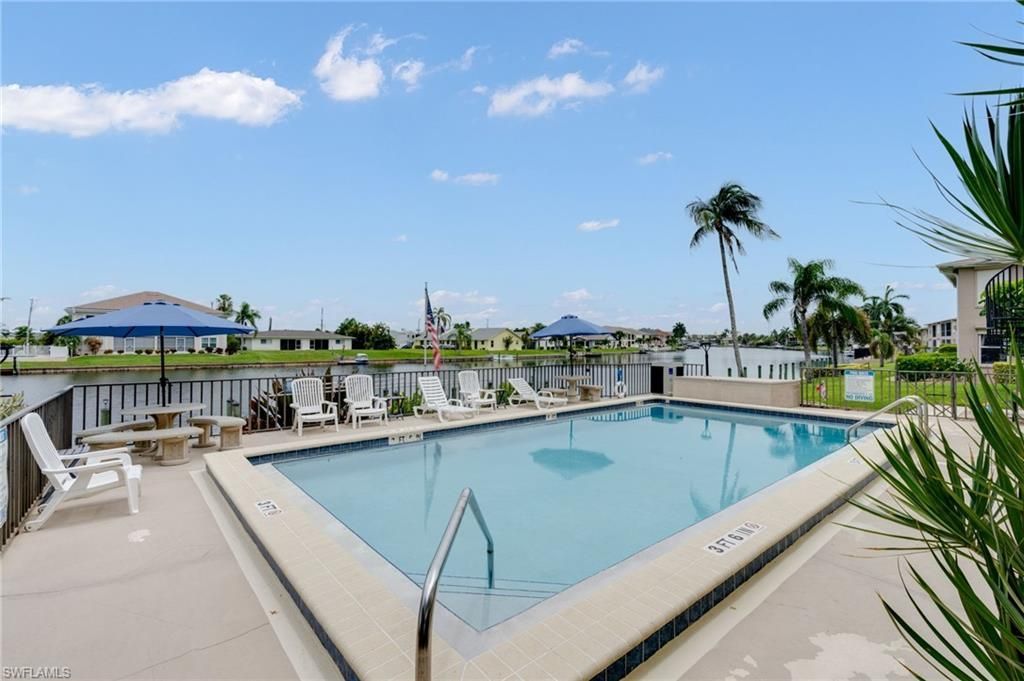 511 SE 43rd St , Unit 203, Cape Coral, FL 33904 Photo