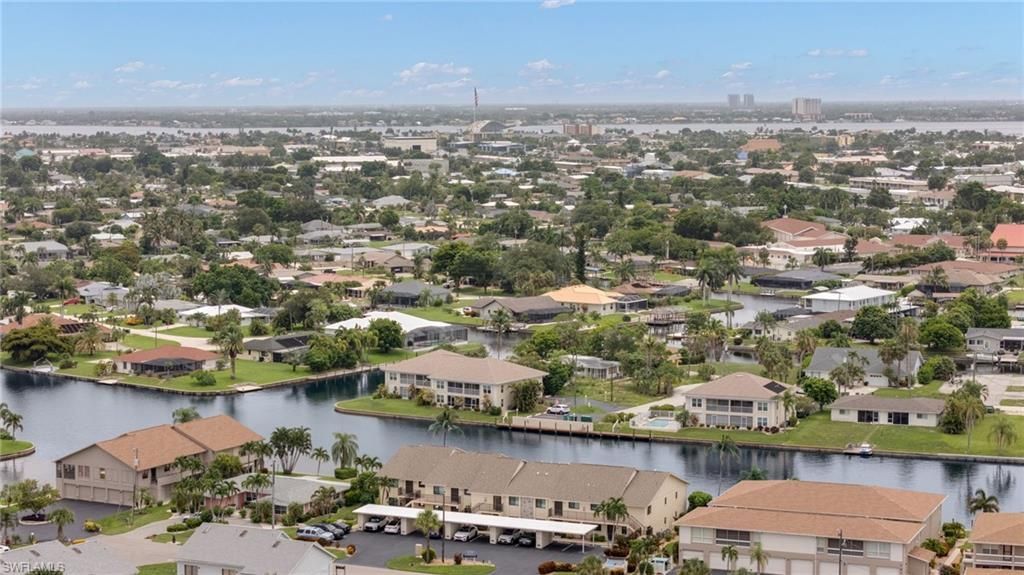 511 SE 43rd St , Unit 203, Cape Coral, FL 33904 Photo