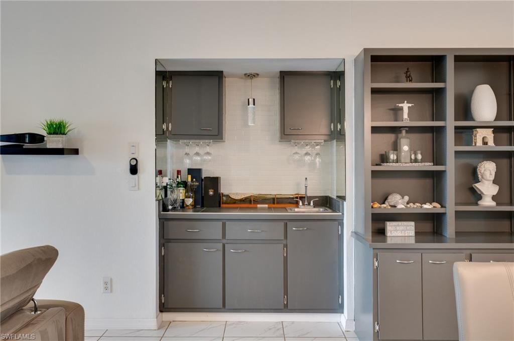 511 SE 43rd St , Unit 203, Cape Coral, FL 33904 Photo
