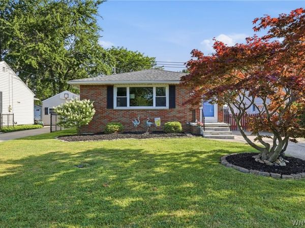 329 Lamont Drive , Buffalo, NY 14226