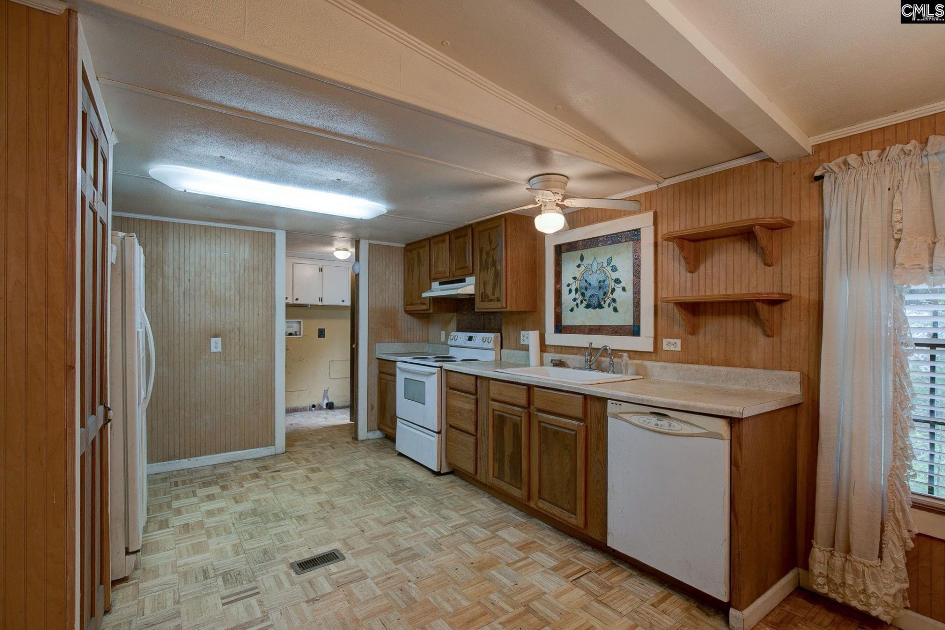 1326 Colie Branham Road  Photo 10